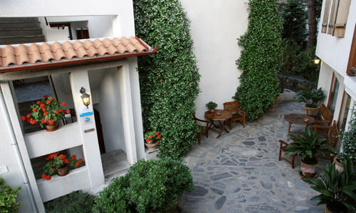 Guesthouse Papanikolaou Litóchoron Esterno foto